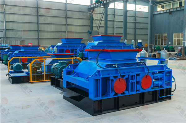 大型鉀長(zhǎng)石制沙機(jī)易損件的更換