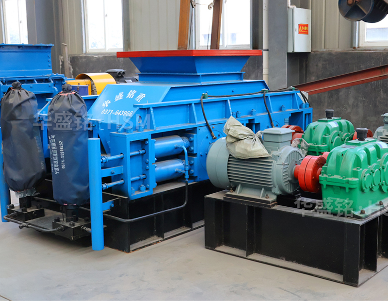 處理鵝卵石河卵石的對輥破碎機需要多少錢一臺